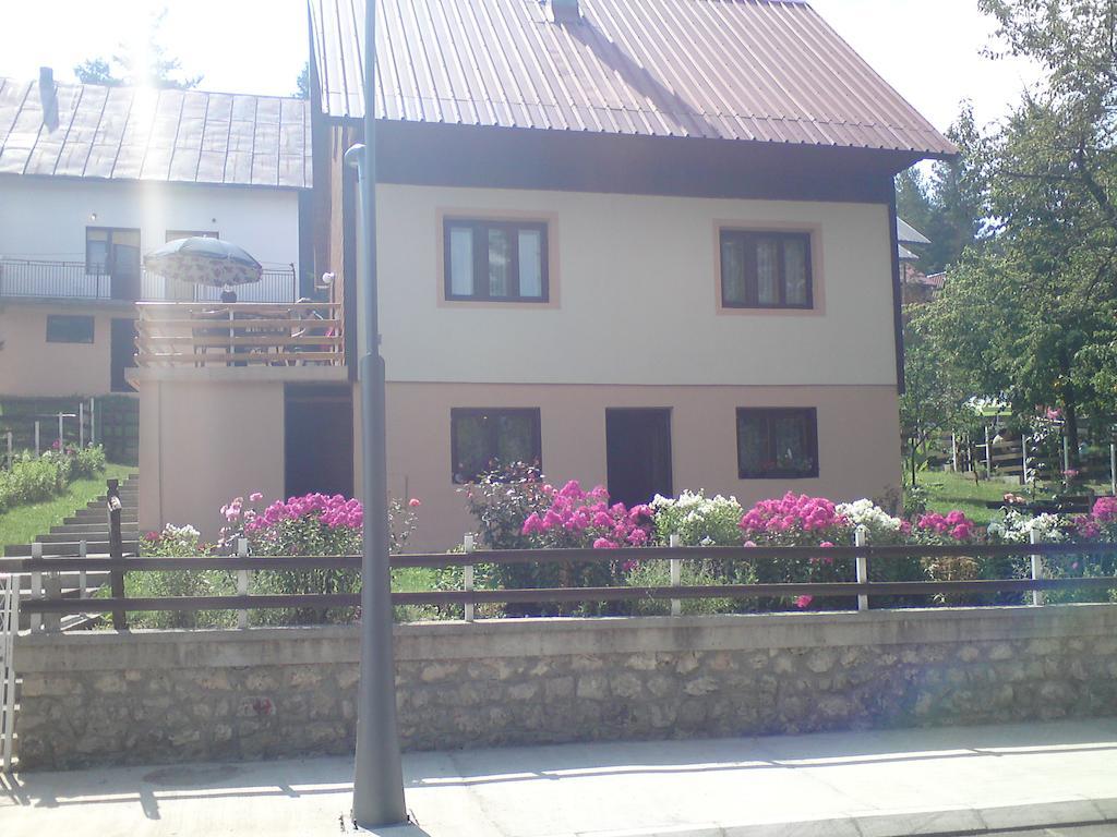 Guest House Milena Žabljak Стая снимка